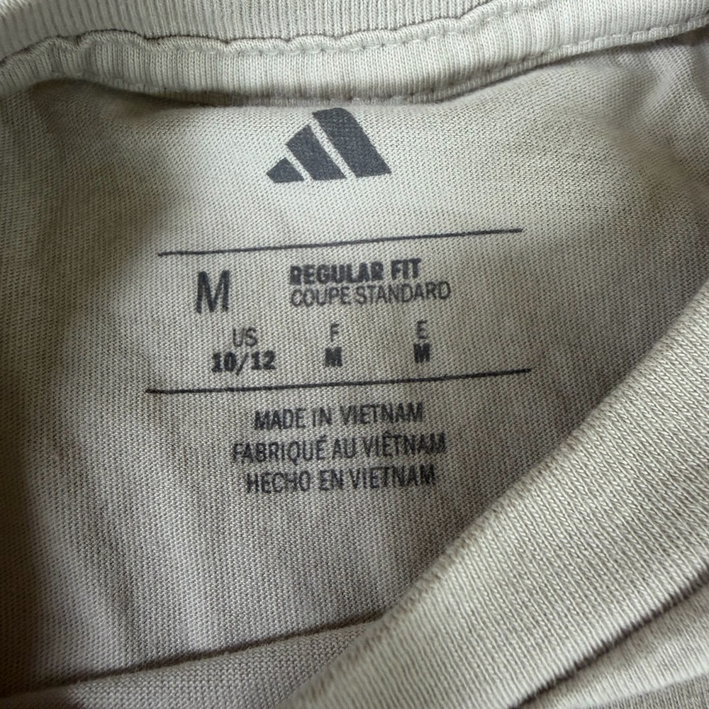 Adidas Short Sleeve T Shirt Bundle Logo Tees White Sage Green Cream Sz M 10 12 - Picture 3 of 7